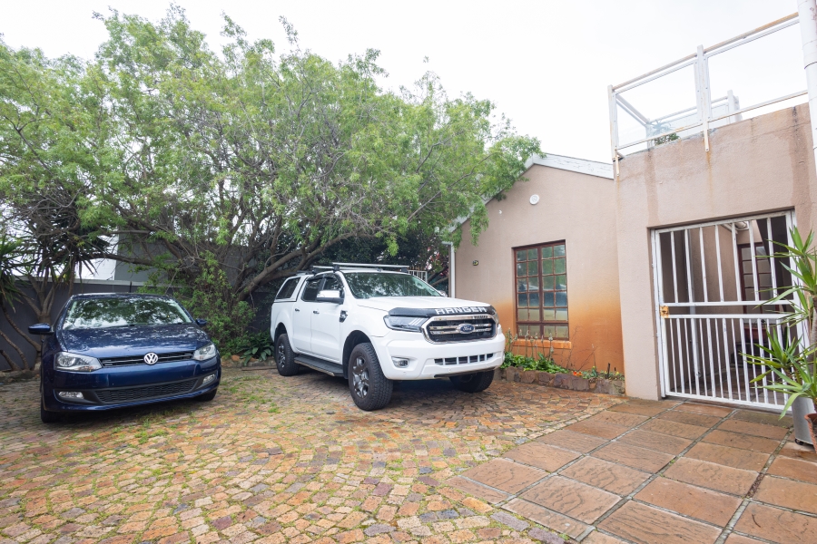 3 Bedroom Property for Sale in Parklands Western Cape